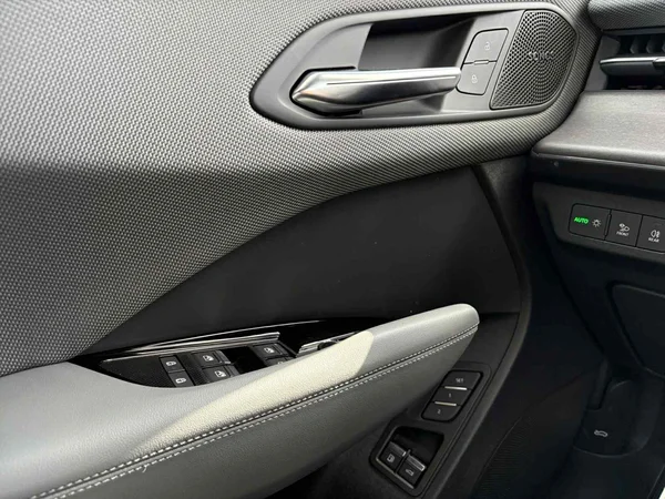 AUDI Q3 SUV e-hybrid (PHEV) (2025) — foto 12 van 16