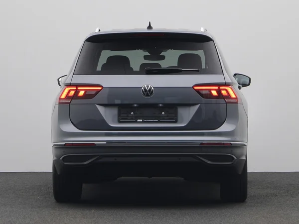 VOLKSWAGEN Tiguan Allspace (2024) — foto 18 van 21
