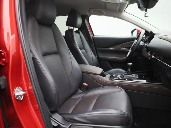 Mazda CX-30 (2020) — foto 31 van 40