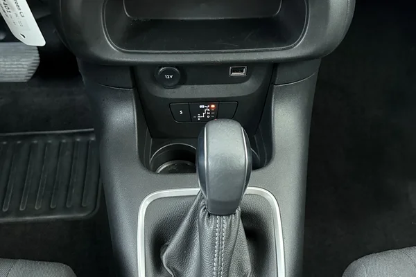 Citroen C3 (2023) — foto 4 van 19