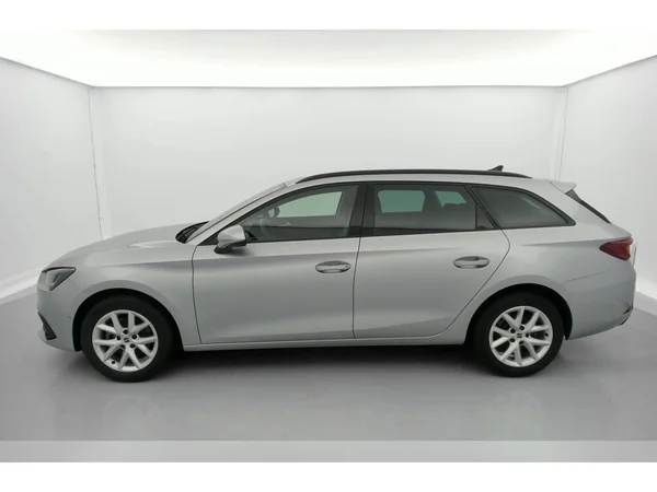 SEAT Leon ST (2024) — foto 31 van 36