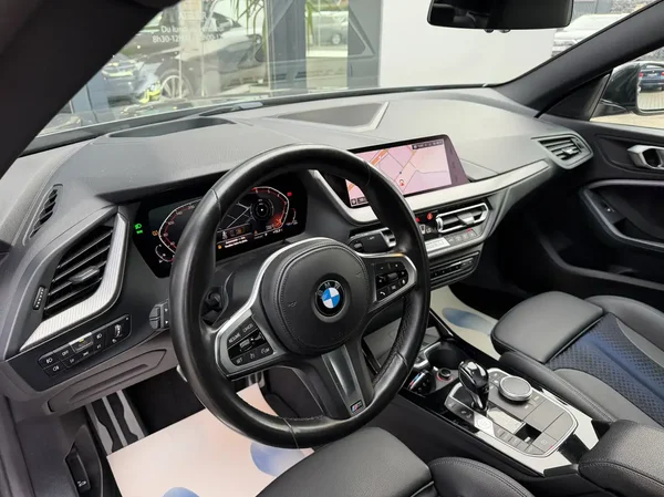 Bmw 218 (2020) — foto 27 van 28