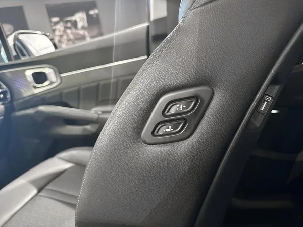 Kia Sorento (2021) — foto 8 van 22