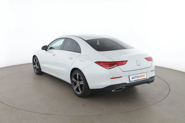 Mercedes-Benz CLA-Klasse (2022) — foto 10 van 16