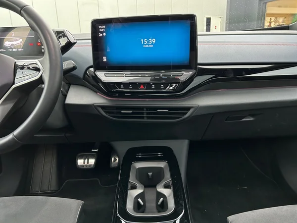 VOLKSWAGEN ID.5 (2023) — foto 10 van 24