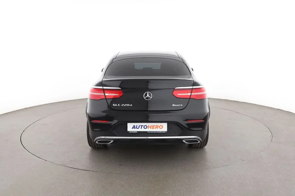 Mercedes-Benz GLC-Klasse (2018) — foto 11 van 16