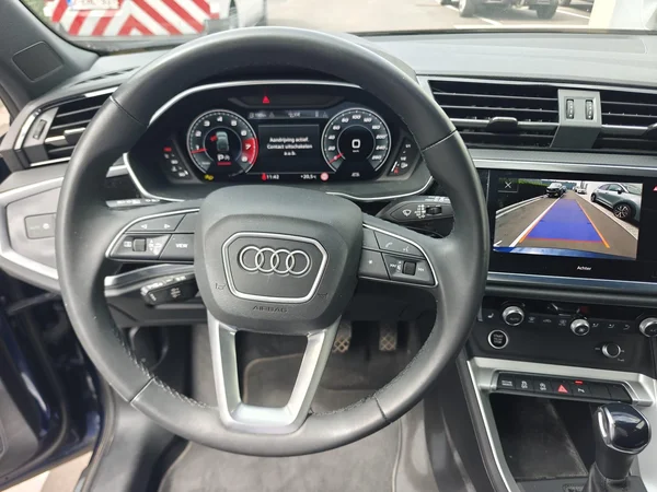 Audi Q3 (2024) — foto 7 van 21