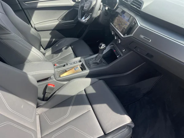 AUDI Q3 Sportback (2024) — foto 7 van 20
