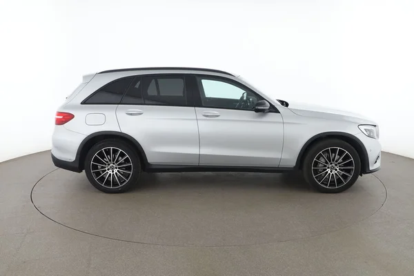 Mercedes-Benz GLC-Klasse (2018) — foto 13 van 16