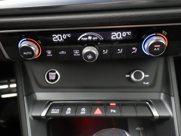 AUDI Q3 Sportback (2020) — foto 2 van 25