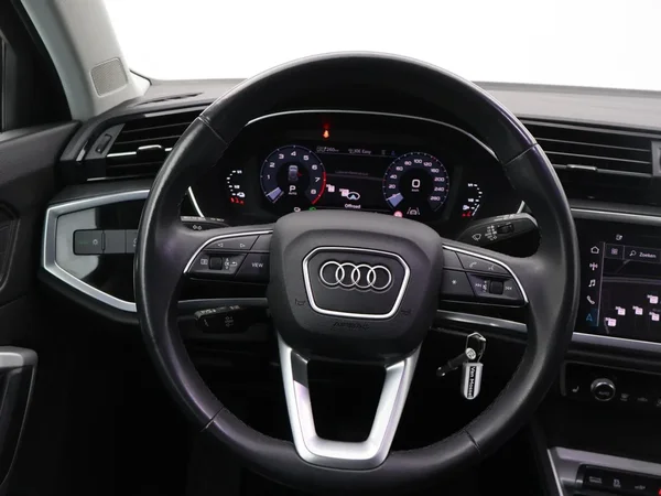 Audi Q3 (2022) — foto 8 van 23