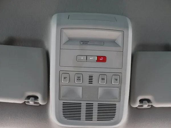 Volkswagen Transporter (2024) — foto 17 van 30