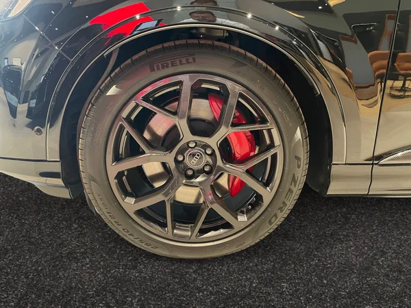 AUDI Q7 (2025) — foto 15 van 16