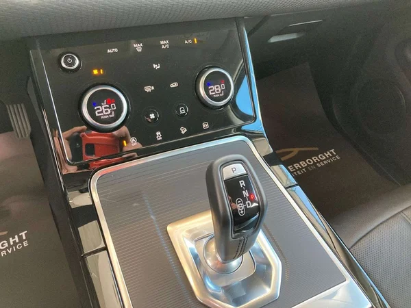 Land Rover Range Rover Evoque (2021) — foto 5 van 17