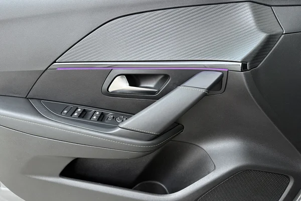 Peugeot 208 (2024) — foto 8 van 25