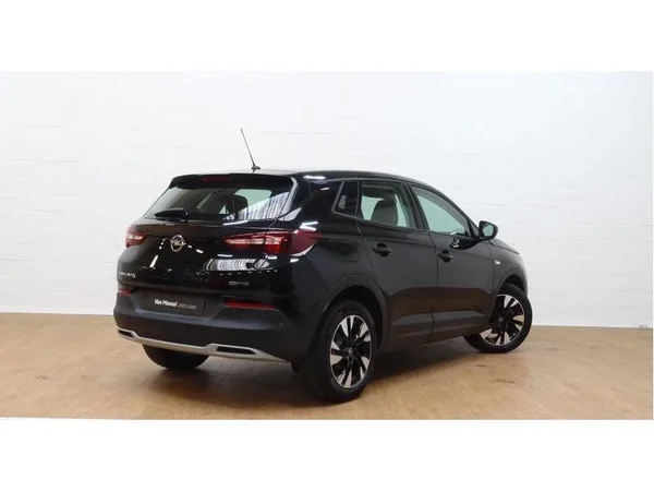Opel Grandland X (2021) — foto 18 van 21