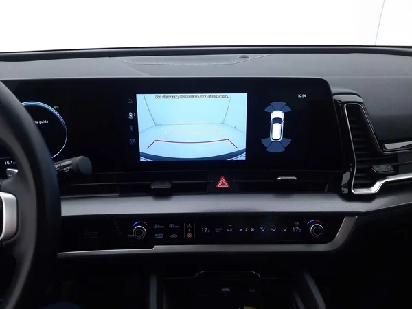 Kia Sportage (2022) — foto 2 van 21