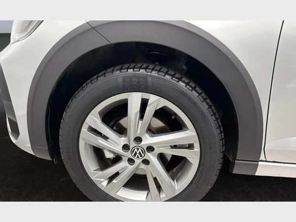 Volkswagen Taigo (2024) — foto 14 van 15