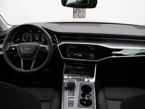 AUDI A6 Avant PHEV (2025) — foto 27 van 27