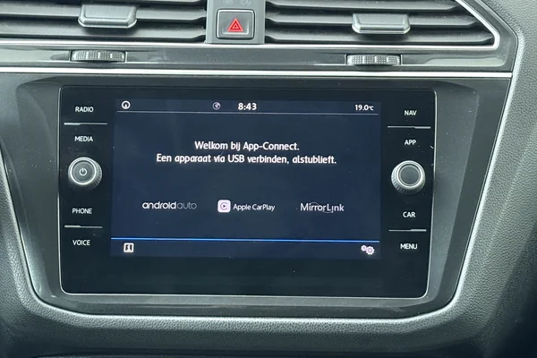 Volkswagen Tiguan (2018) — foto 3 van 22