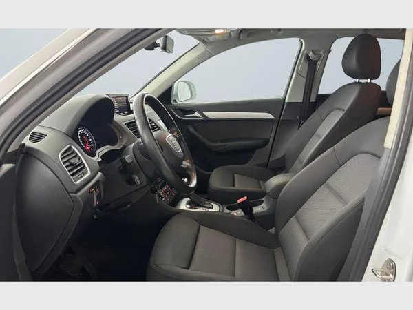 Audi Q3 (2018) — foto 23 van 23