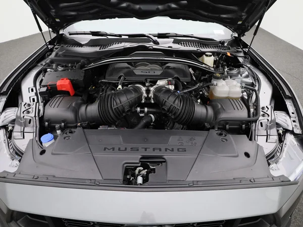 Ford Mustang (2024) — foto 28 van 46
