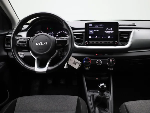 Kia Stonic (2022) — foto 32 van 34