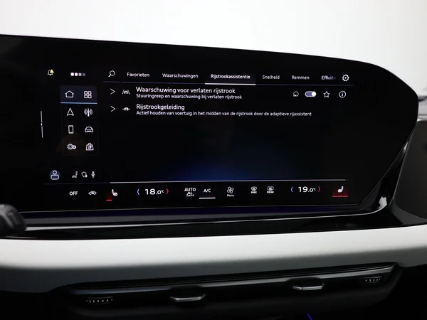 AUDI A6 Avant (2025) — foto 33 van 35