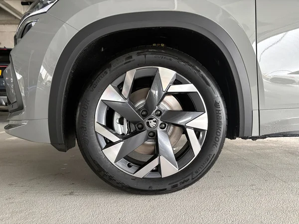 SKODA Kodiaq (2025) — foto 13 van 24