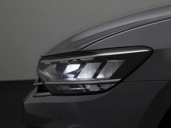 Volkswagen Passat (2024) — foto 6 van 42