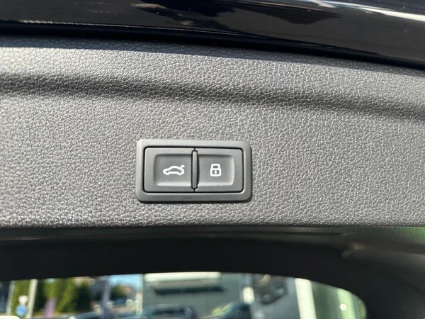 AUDI Q3 Sportback (2023) — foto 16 van 27