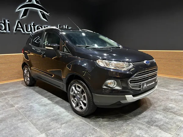 Ford Ecosport (2016) — foto 15 van 21