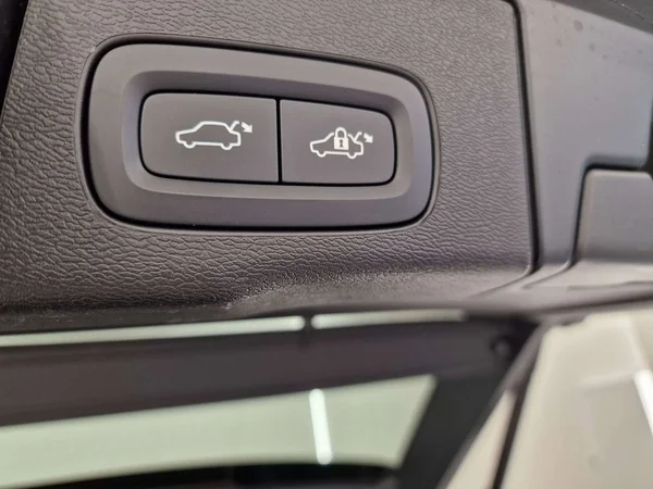 Volvo XC60 (2025) — foto 18 van 18