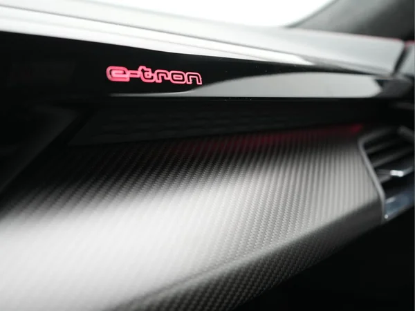 AUDI RS e-tron GT (2021) — foto 4 van 35
