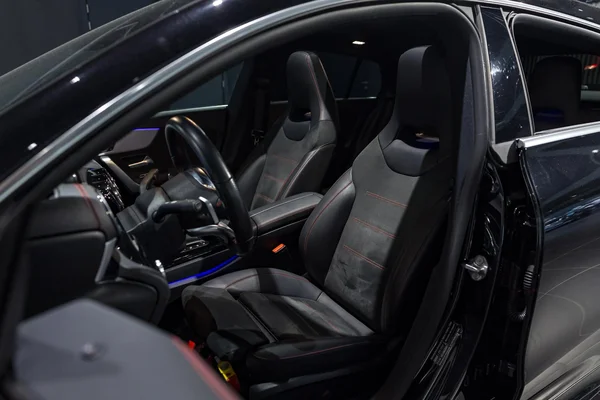 Mercedes-Benz CLA (2020) — foto 3 van 39