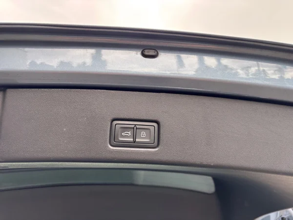 AUDI Q4 Sportback e-tron (2022) — foto 9 van 19