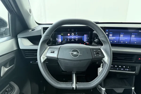 Opel Frontera (2025) — foto 2 van 16