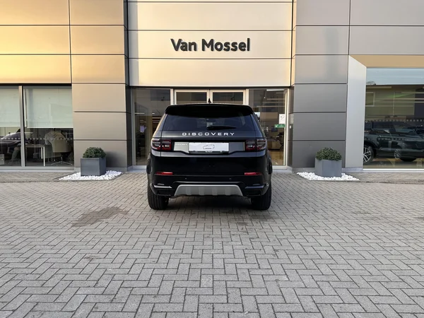 Land Rover Discovery Sport (2026) — foto 31 van 32