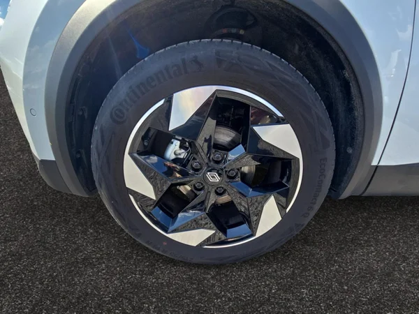 RENAULT Captur (2025) — foto 16 van 24