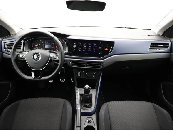 VOLKSWAGEN Polo (2021) — foto 19 van 20