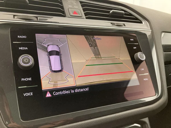 VOLKSWAGEN Tiguan Allspace (2021) — foto 15 van 36