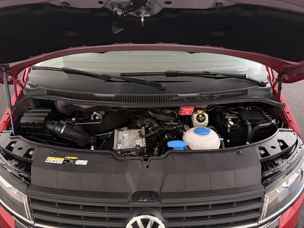 VOLKSWAGEN California (2021) — foto 6 van 26