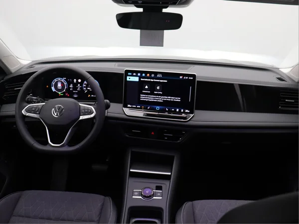 VOLKSWAGEN Tiguan (2026) — foto 15 van 15