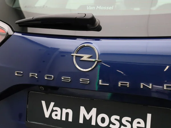 Opel Crossland (2021) — foto 33 van 40