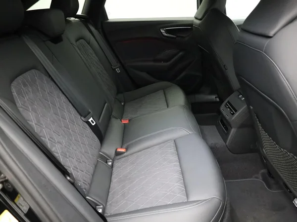 AUDI A5 Avant e-hybrid (PHEV) (2026) — foto 5 van 21