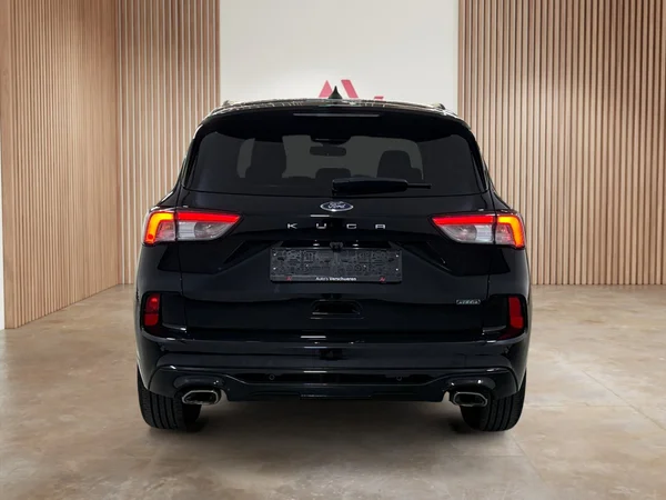 Ford Kuga (2022) — foto 27 van 29
