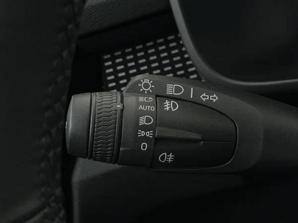 VOLVO XC40 (2022) — foto 16 van 31