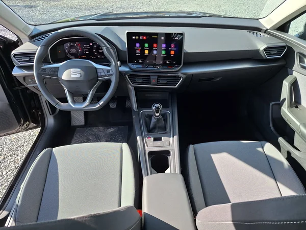 SEAT Leon ST (2025) — foto 10 van 17