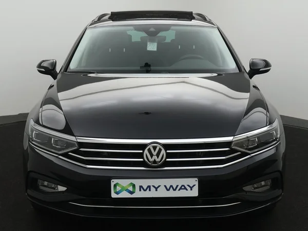 VOLKSWAGEN Passat Variant (2020) — foto 28 van 33