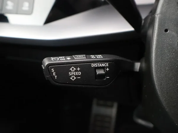Audi A3 (2024) — foto 8 van 23